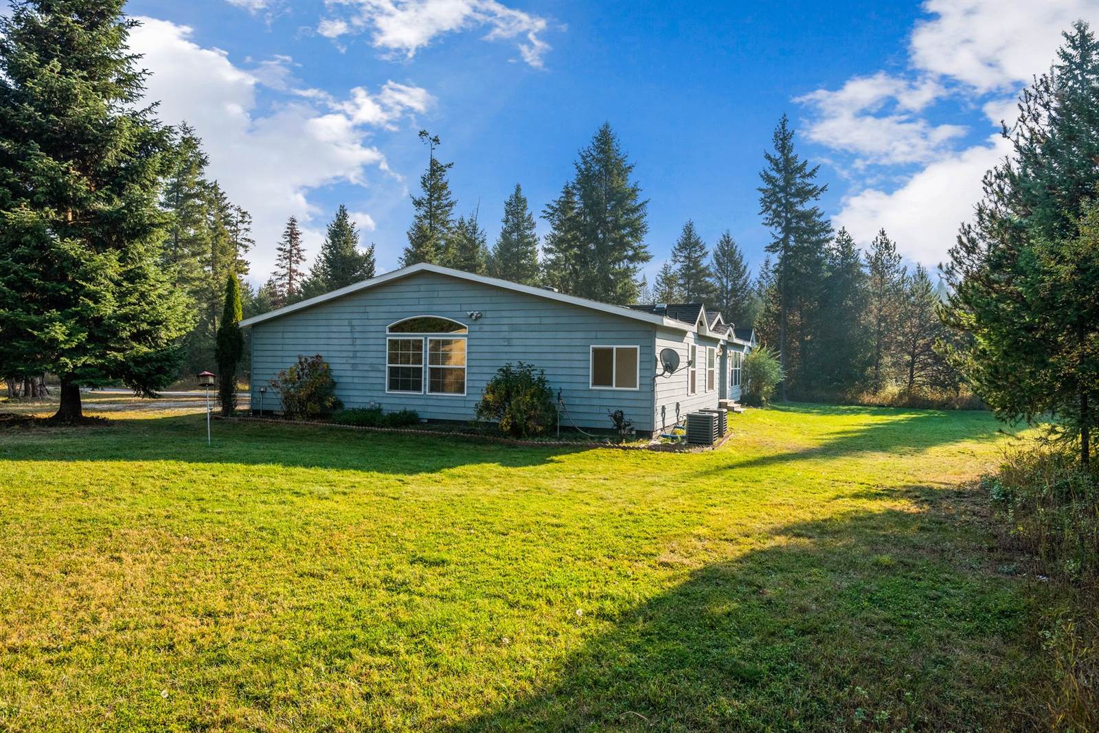 6956 E. Arthur Rd, Athol, ID 83801