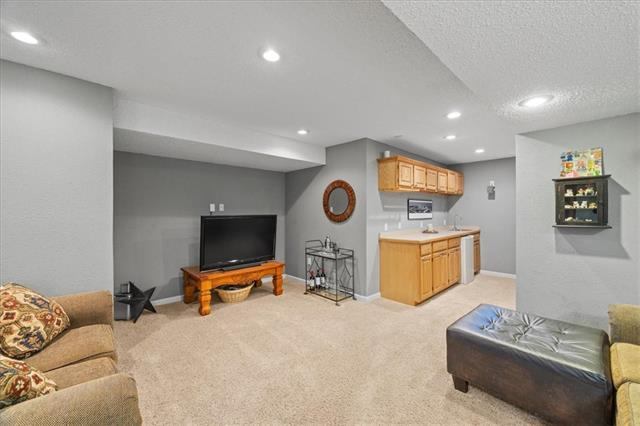 13018 Bond Street, Overland Park, KS 66213