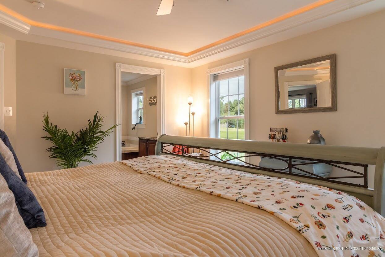 597 Hudson Road, Glenburn, ME 04401