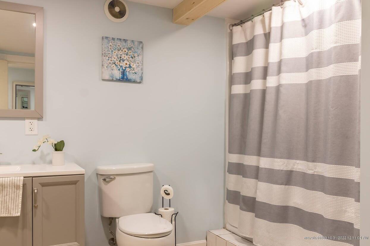 597 Hudson Road, Glenburn, ME 04401