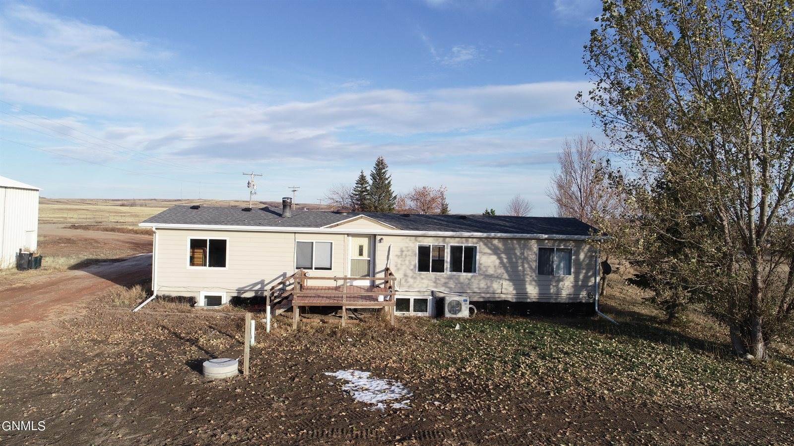 13196 50th Lane NW, Williston, ND 58801