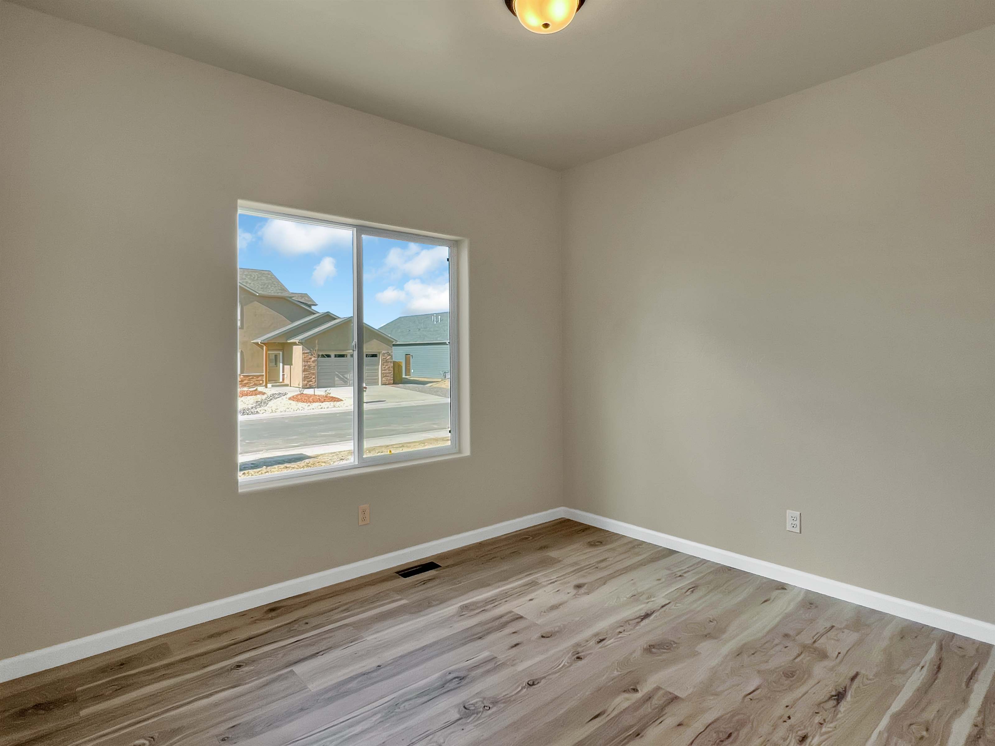 1426 Fivemile Creek Avenue, Montrose, CO 81401