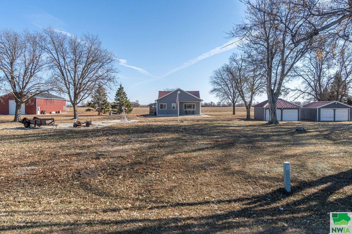 16757 County Hwy K42, Whiting, IA 51063