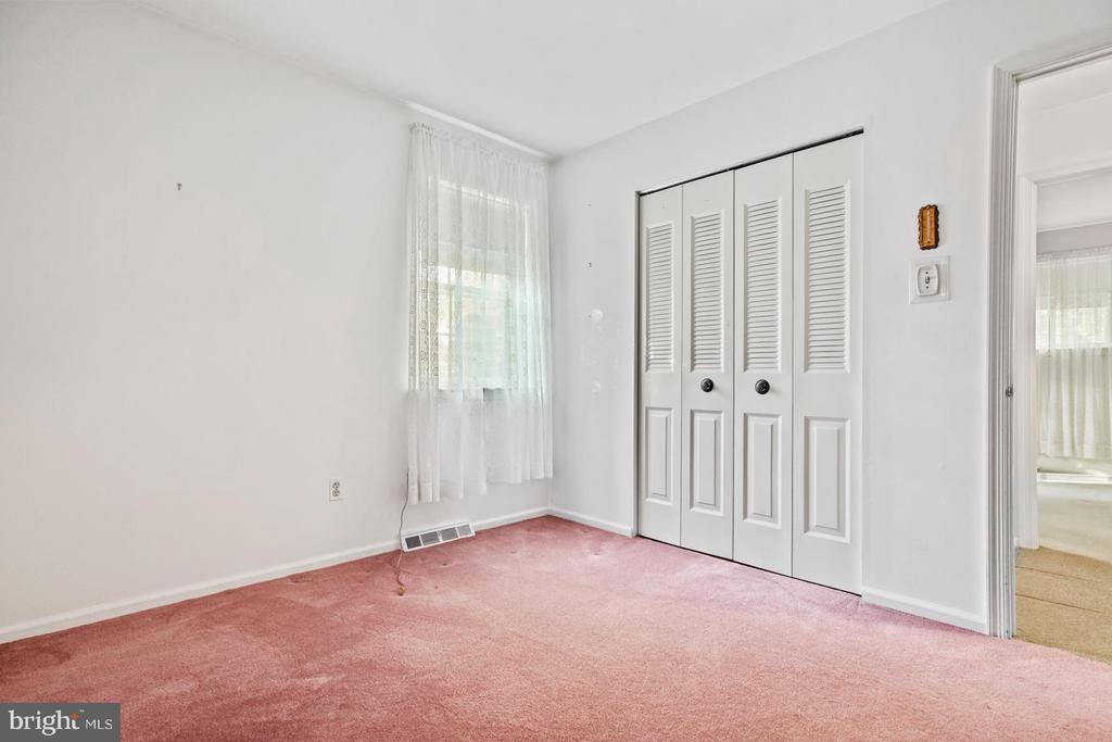 908 Greenwood Circle, Coatesville, PA 19320