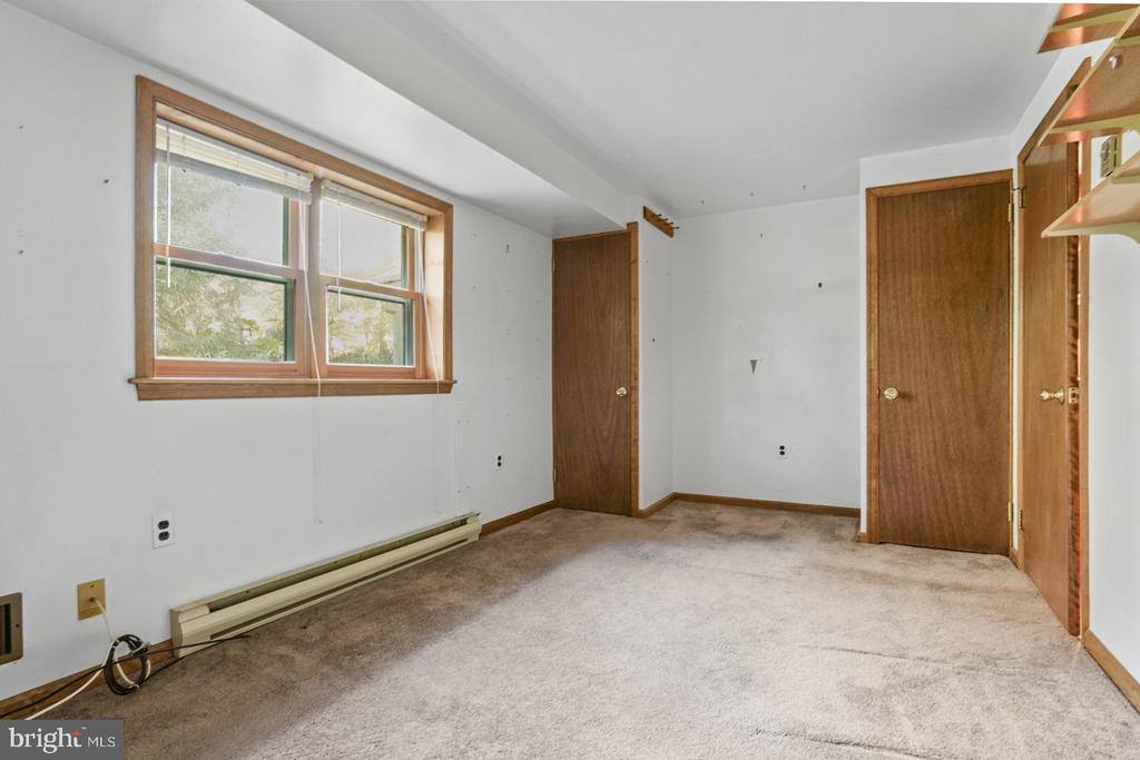 908 Greenwood Circle, Coatesville, PA 19320