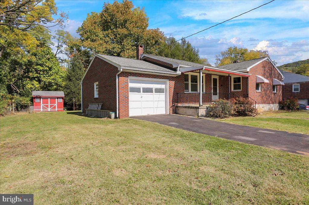 1709 Reservoir Road, Reading, PA 19604