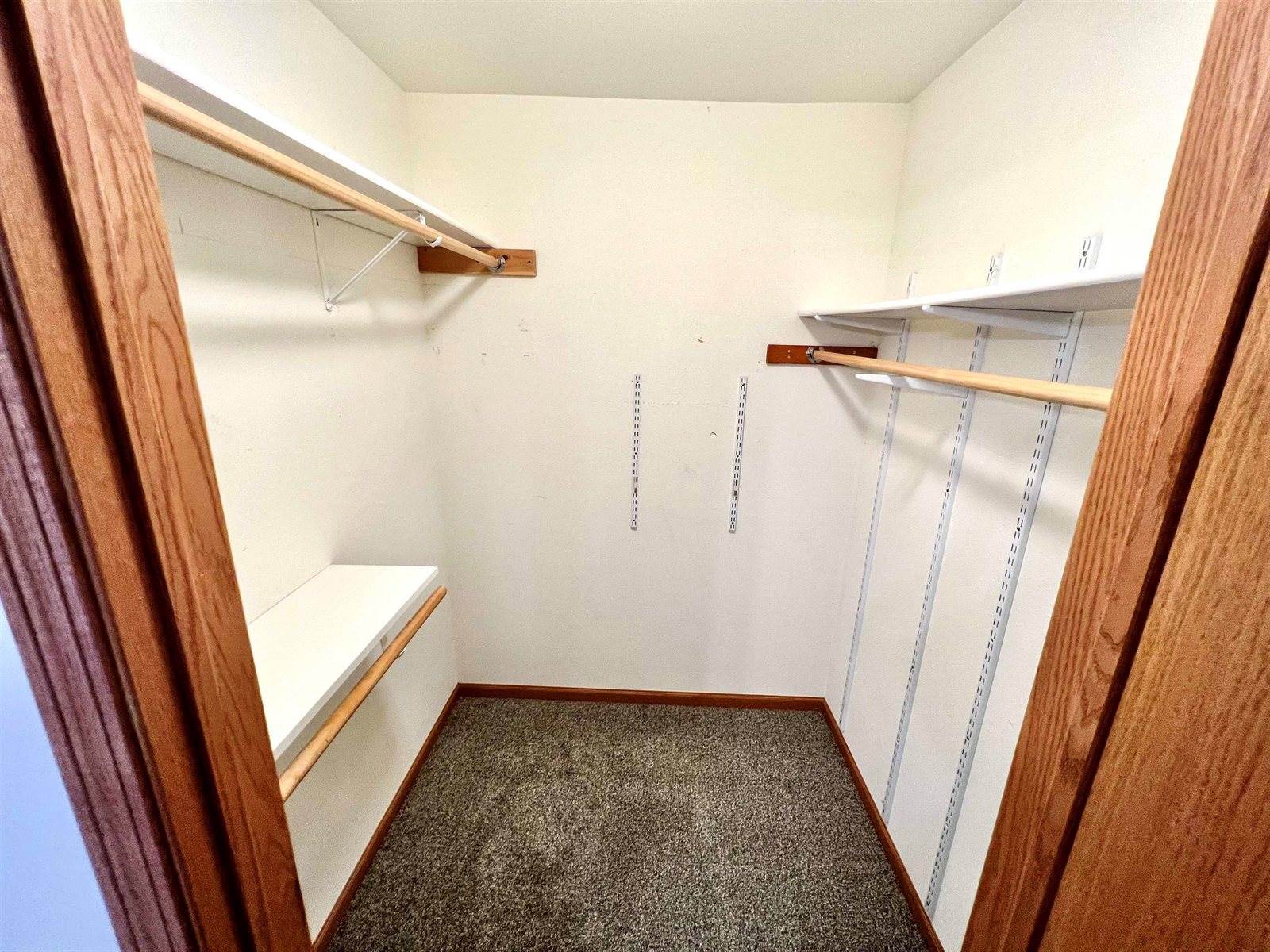 1718 West Main St, Stoughton, WI 53589