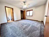 1718 West Main St, Stoughton, WI 53589