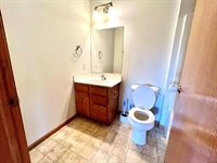 1718 West Main St, Stoughton, WI 53589