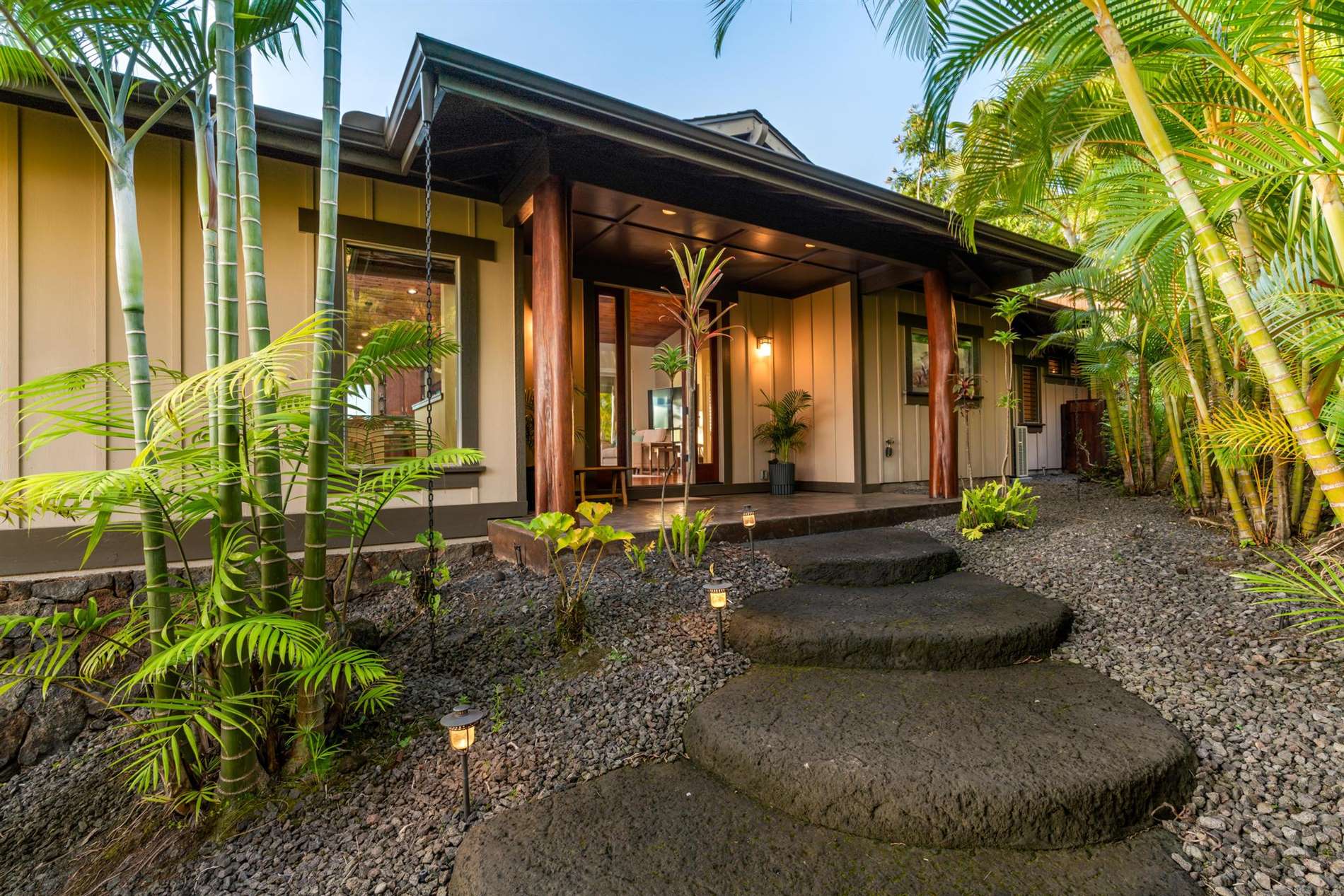 76-1000 S. Pakalakala Pl, Kailua-Kona, HI 96740