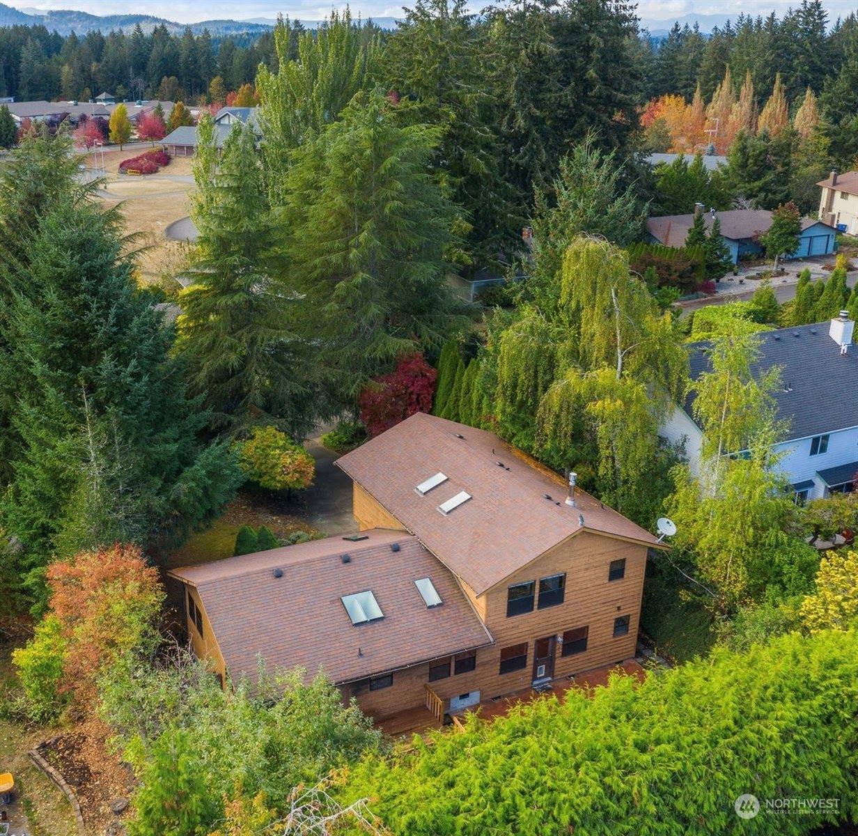 3710 Goldcrest Heights NW, Olympia, WA 98502