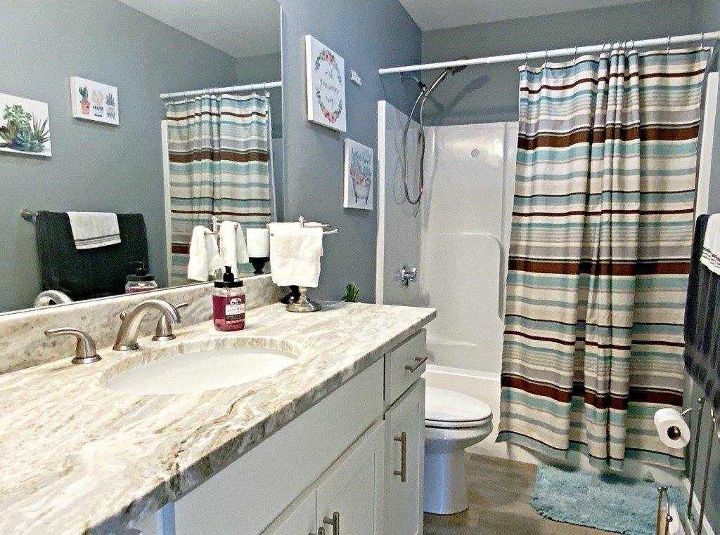 58 Edbert St, Chicopee, MA 01020