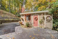 887 Locust Drive, Maggie Valley, NC 28751