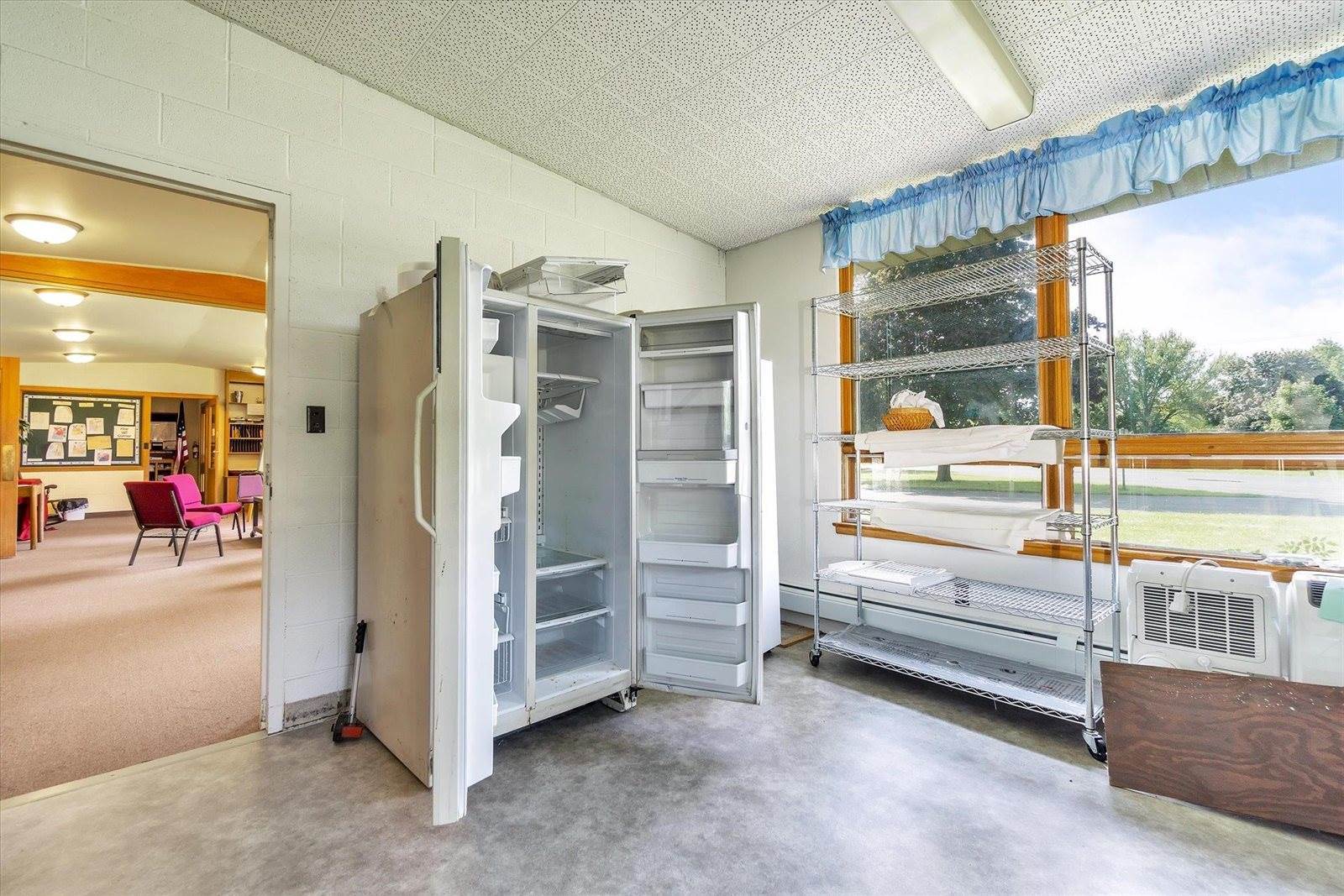 1909 highland Ave, Janesville, WI 53548