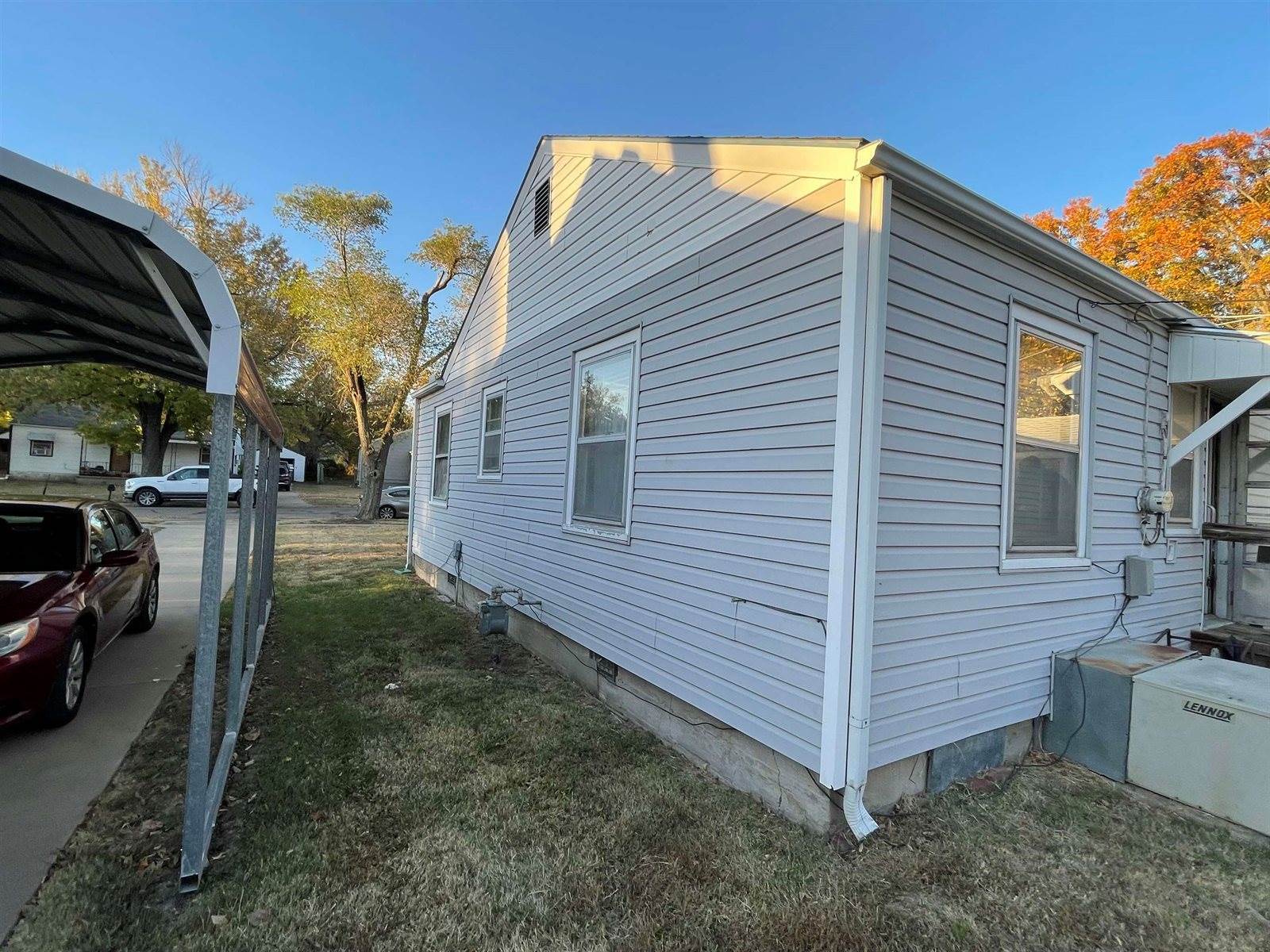 1405 W Cave Springs Ave, El Dorado, KS 67042