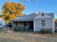 1405 W Cave Springs Ave, El Dorado, KS 67042