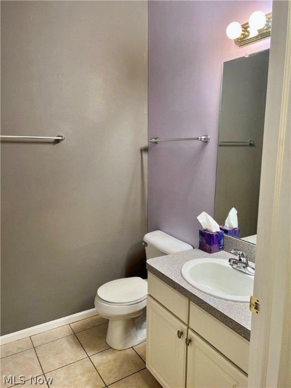 108 Stonegate Drive, Pataskala, OH 43062