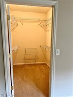 108 Stonegate Drive, Pataskala, OH 43062