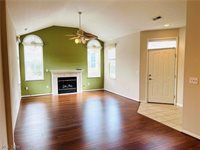 108 Stonegate Drive, Pataskala, OH 43062