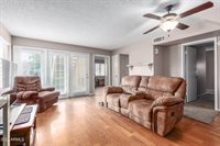 30 East Brown Road, Mesa, AZ 85201