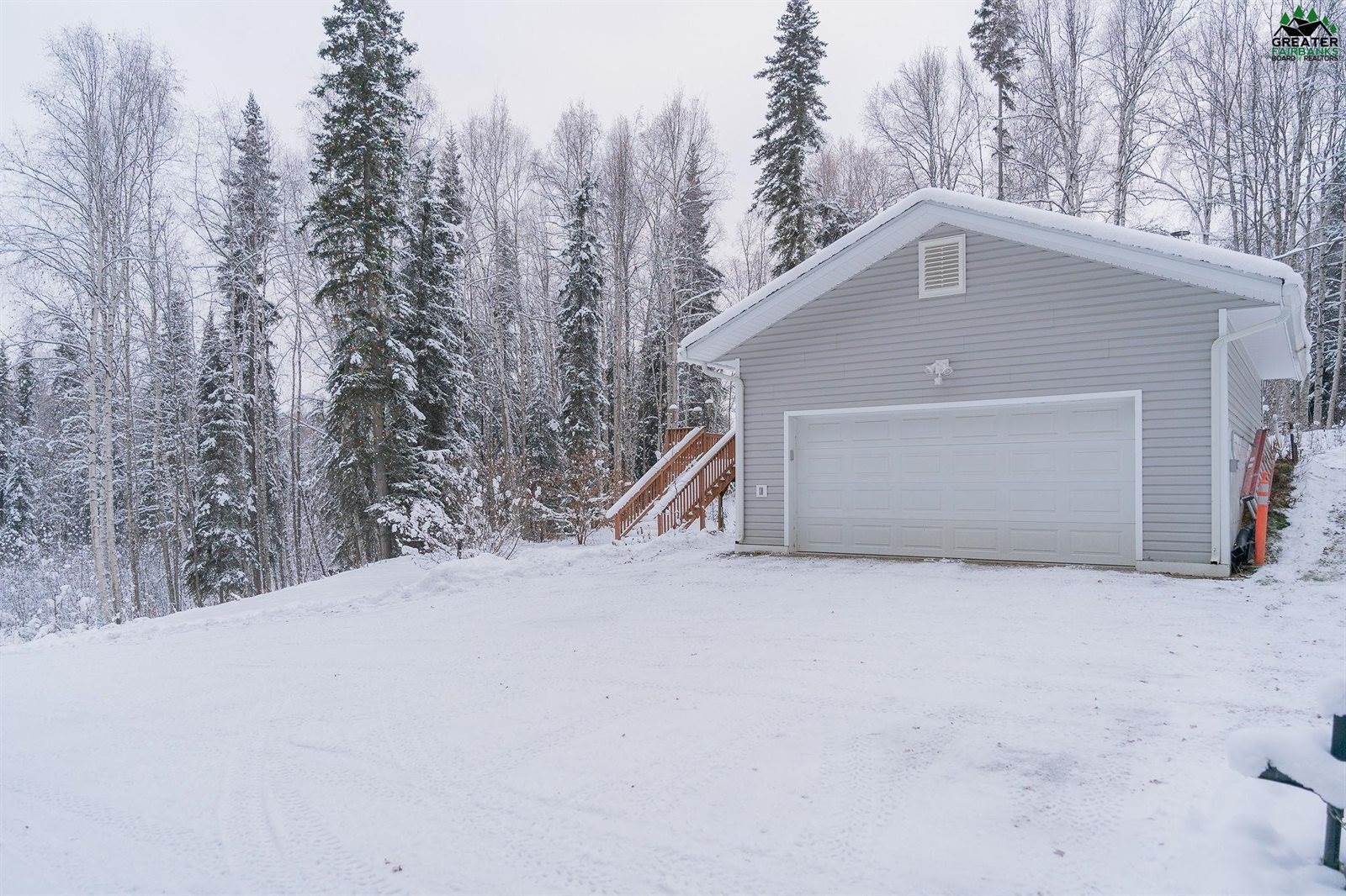 1335 Whistling Swan Drive, Fairbanks, AK 99712