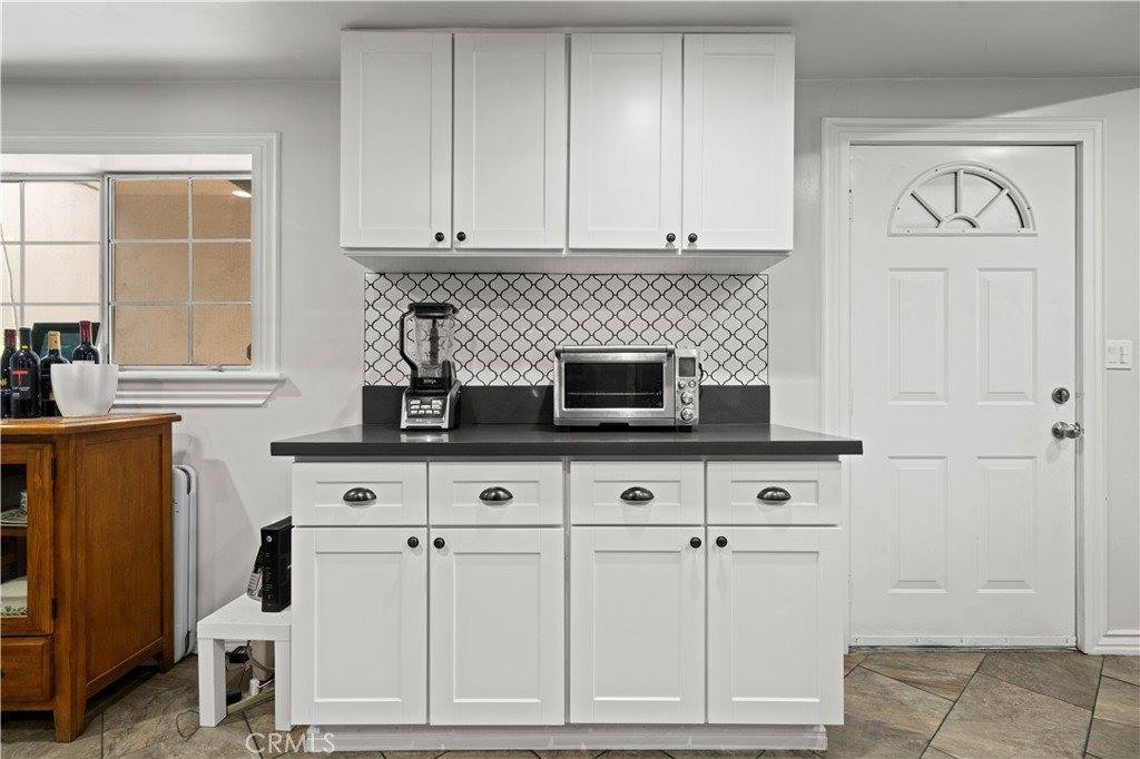 1333 Cambridge Drive, Glendale, CA 91205