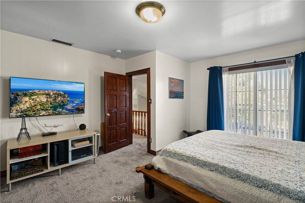 1333 Cambridge Drive, Glendale, CA 91205