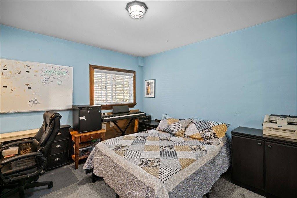 1333 Cambridge Drive, Glendale, CA 91205