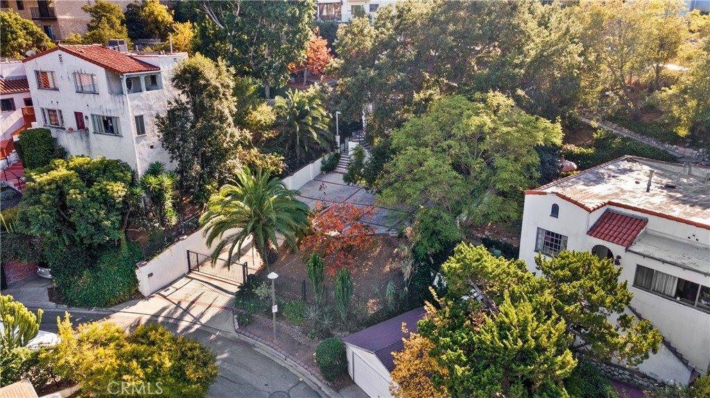 1333 Cambridge Drive, Glendale, CA 91205