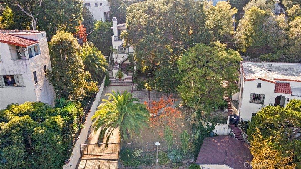 1333 Cambridge Drive, Glendale, CA 91205