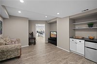 1333 Cambridge Drive, Glendale, CA 91205