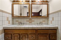 1333 Cambridge Drive, Glendale, CA 91205