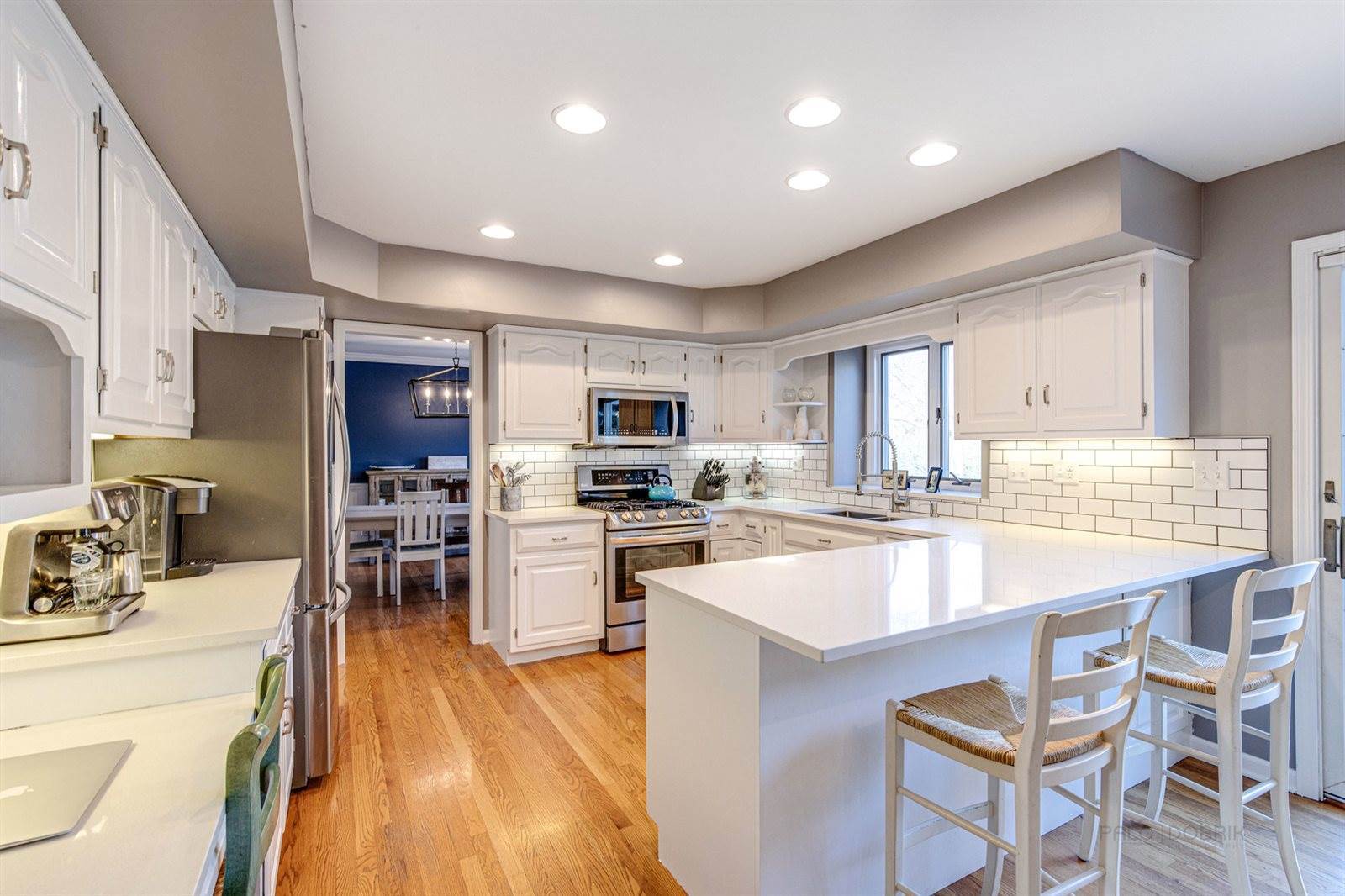 4044 Kenwood Ave., Gurnee, IL 60031