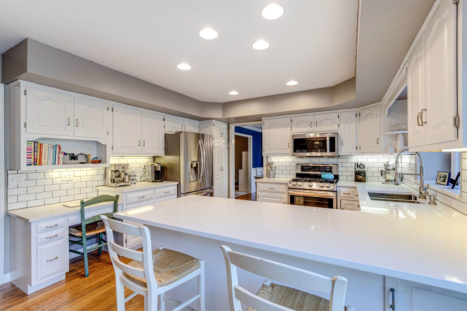 4044 Kenwood Ave., Gurnee, IL 60031