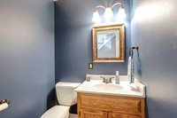 4044 Kenwood Ave., Gurnee, IL 60031