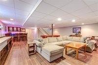 4044 Kenwood Ave., Gurnee, IL 60031