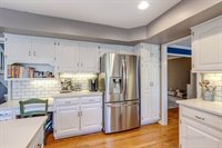 4044 Kenwood Ave., Gurnee, IL 60031