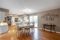 4044 Kenwood Ave., Gurnee, IL 60031