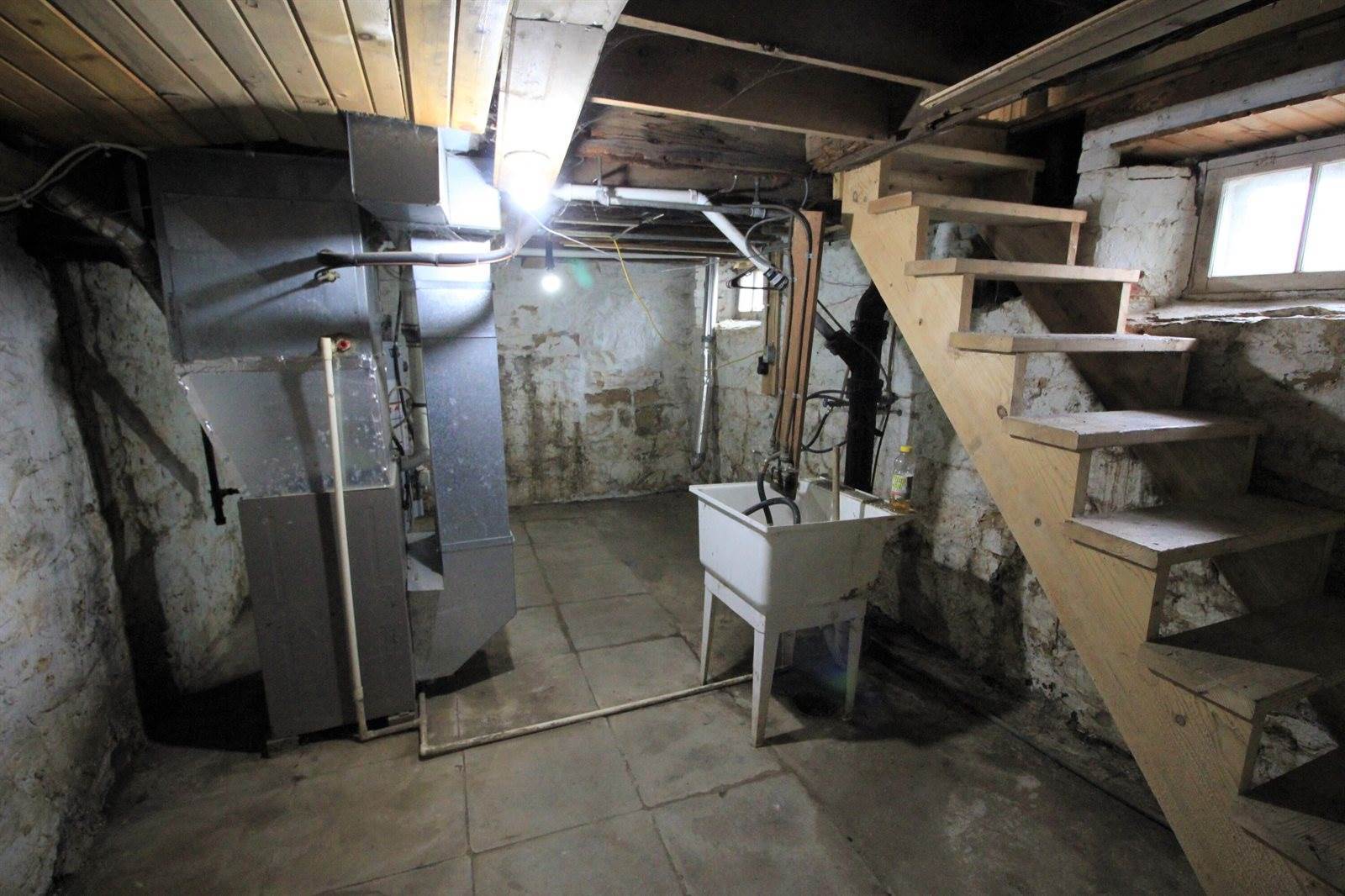 222 North Main St, Westby, WI 54667