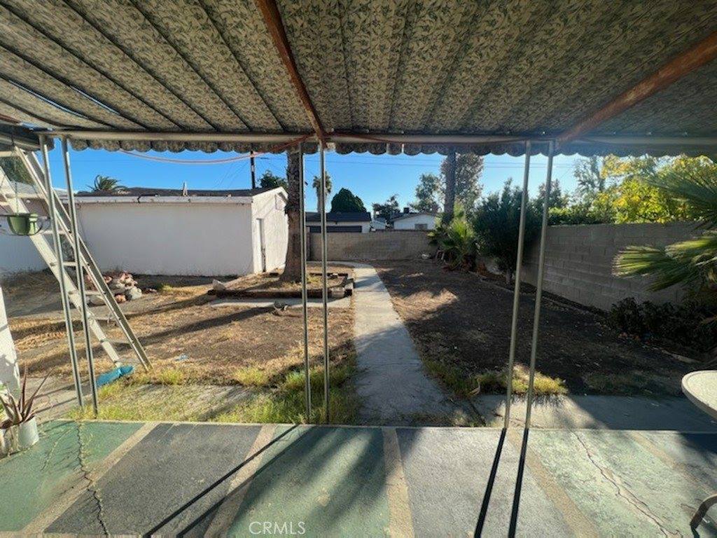 7748 Coldwater Canyon Avenue, North Hollywood, CA 91605