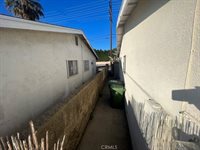 7748 Coldwater Canyon Avenue, North Hollywood, CA 91605