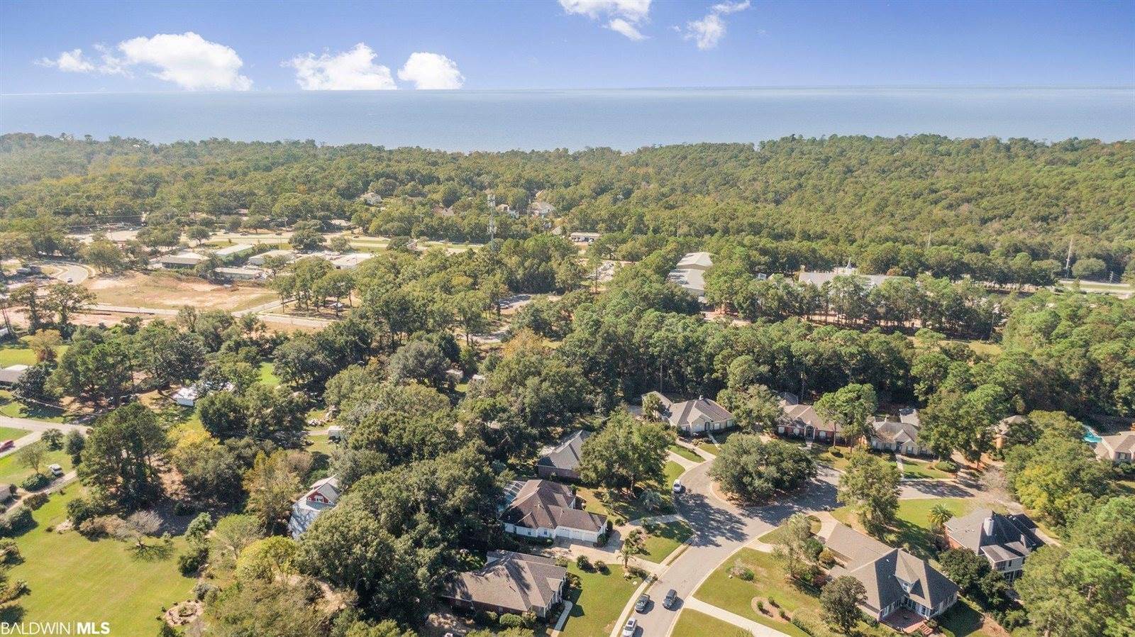 209 South Drive, Fairhope, AL 36532