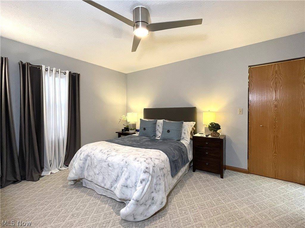 1263 Red Tail Hawk Court, Youngstown, OH 44512