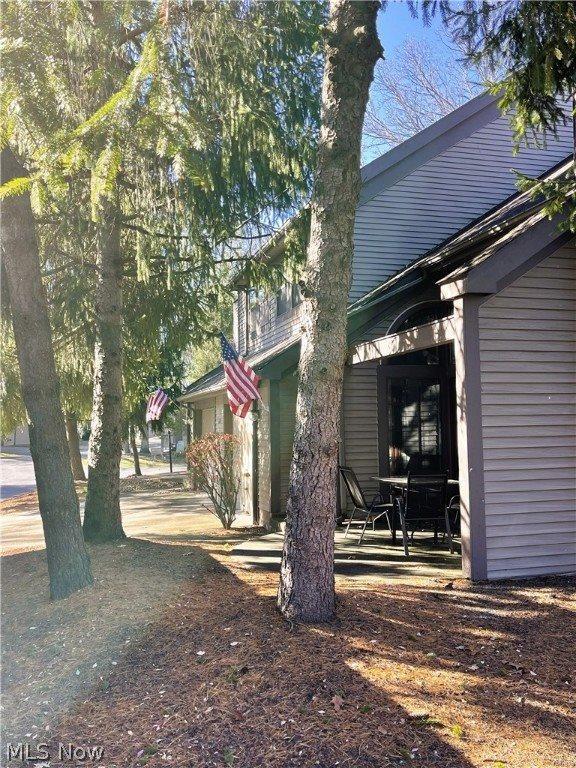 1263 Red Tail Hawk Court, Youngstown, OH 44512