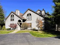 1263 Red Tail Hawk Court, Youngstown, OH 44512