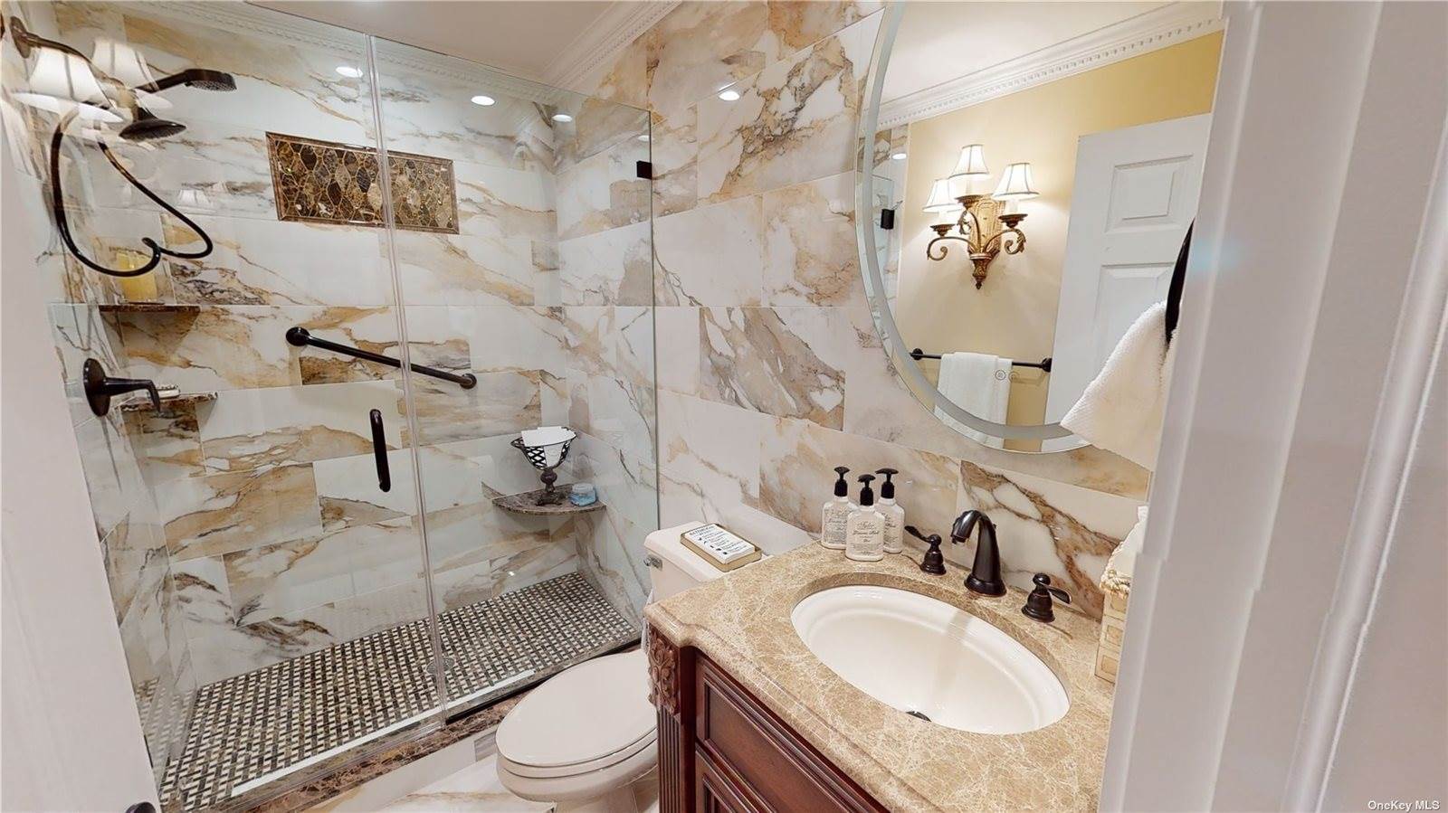 132 Colony Drive, Holbrook, NY 11741