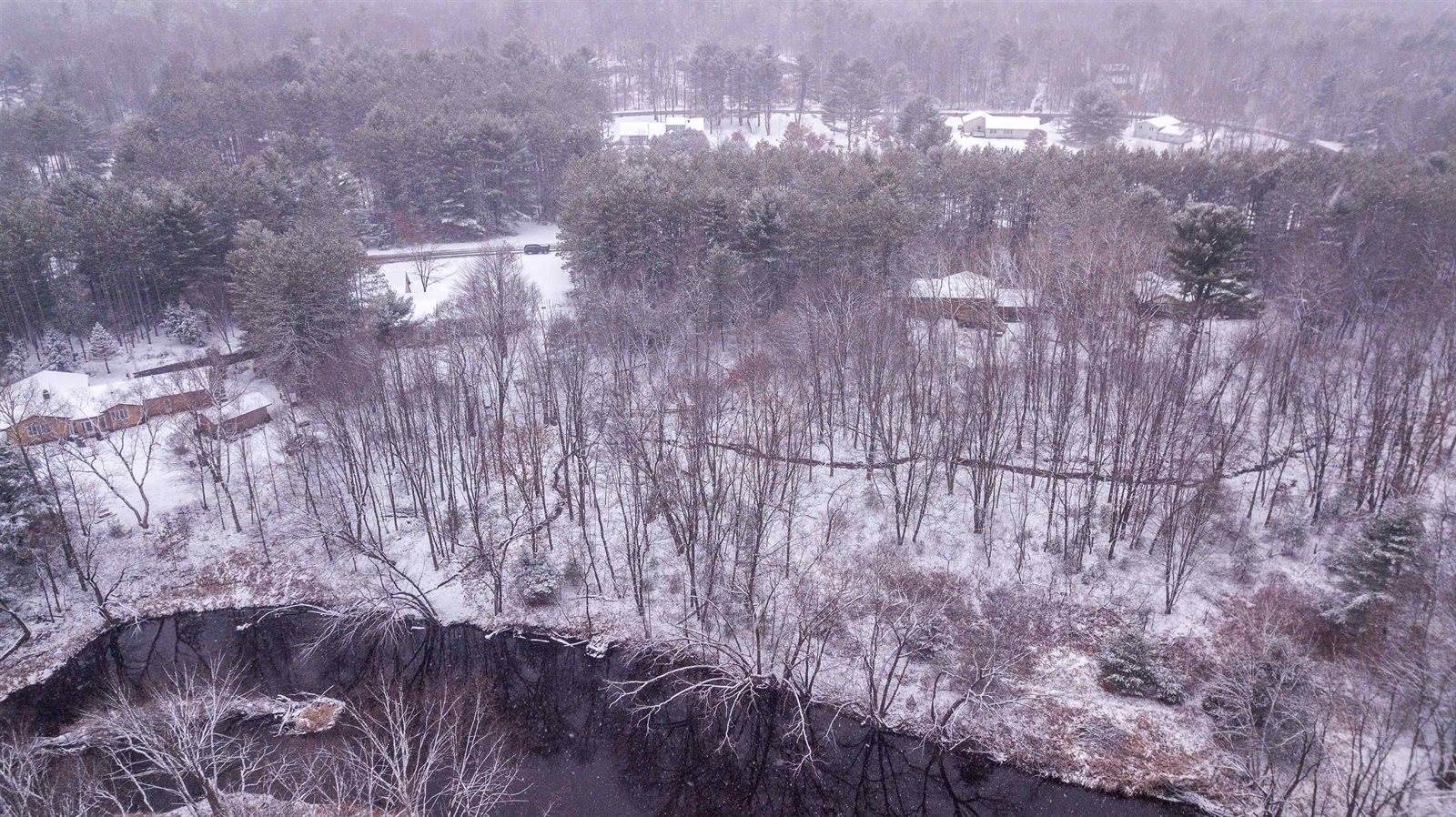 3331 Linwood Springs Road, Stevens Point, WI 54481