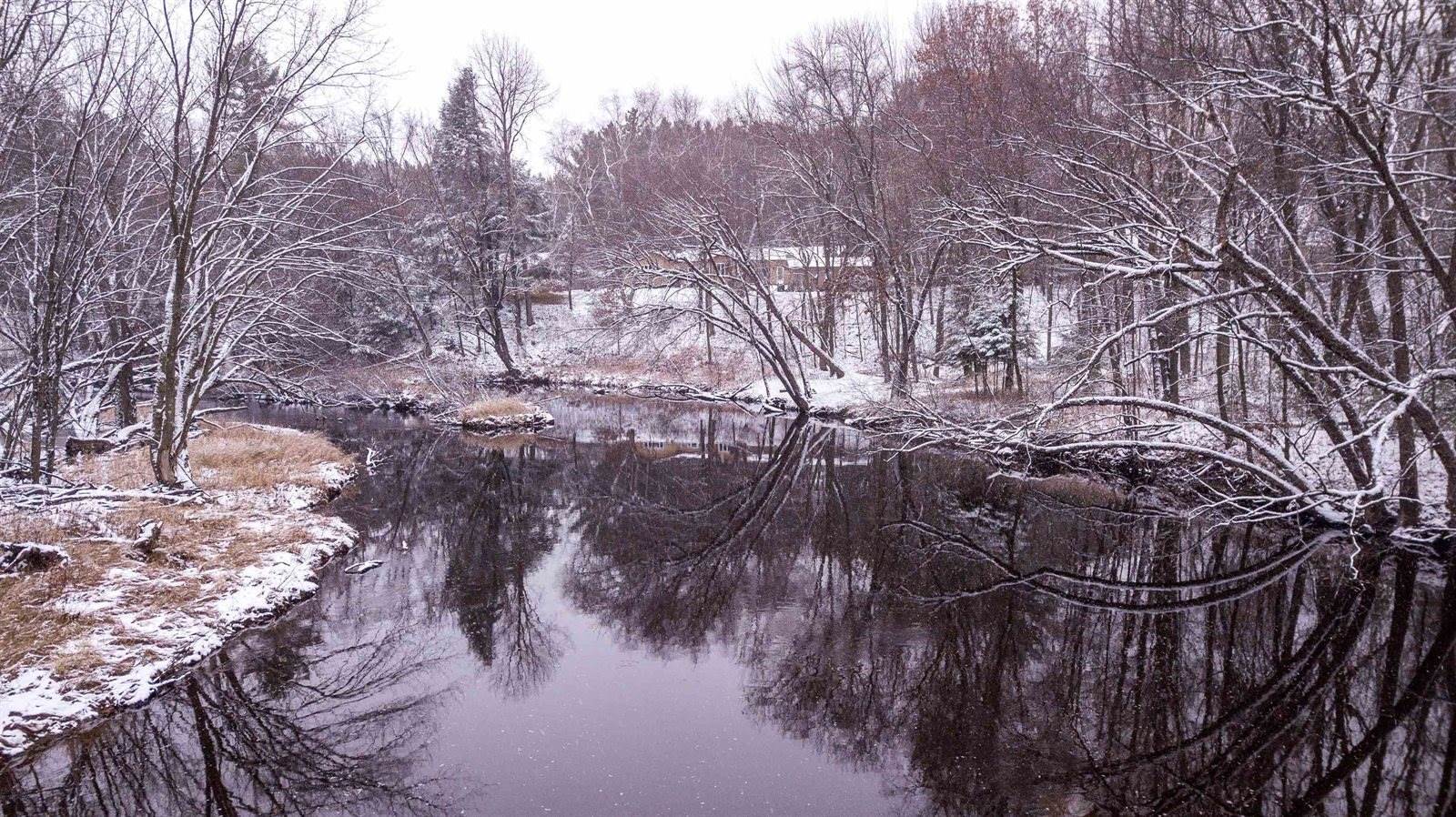 3331 Linwood Springs Road, Stevens Point, WI 54481