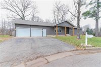 1330 13th Avenue South, Wisconsin Rapids, WI 54495