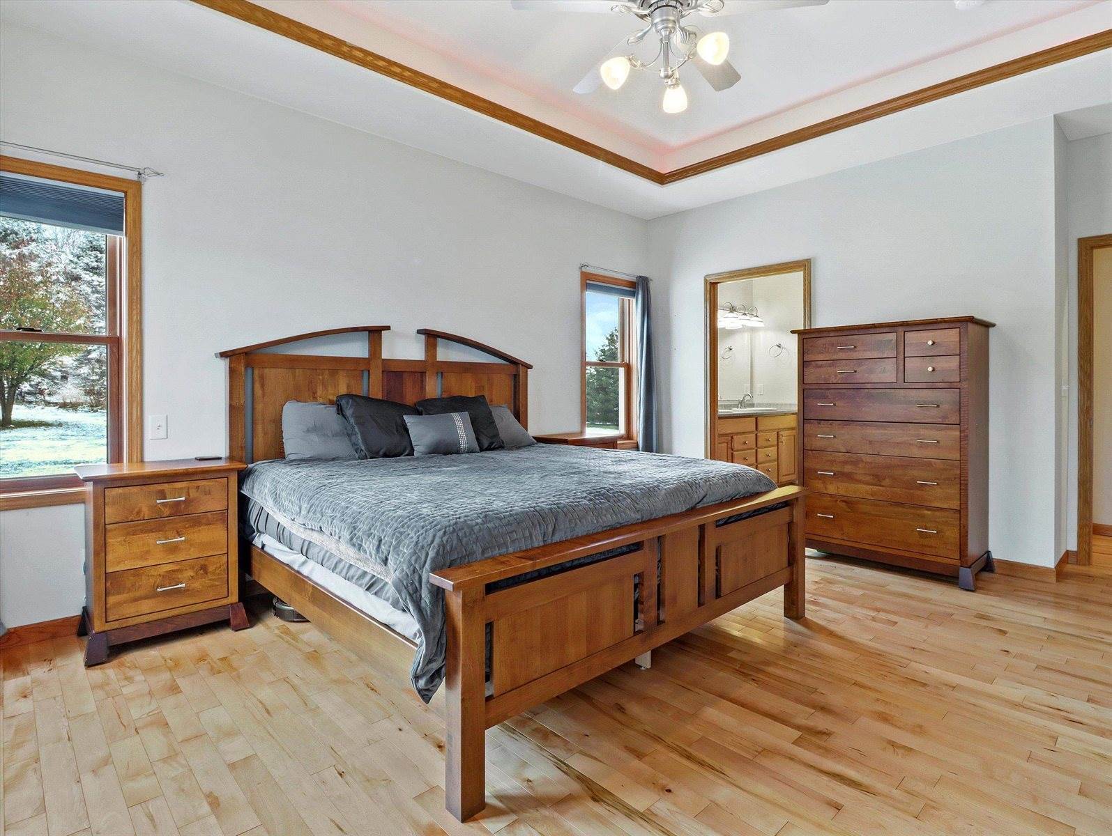 2829 Clover Ln, Bristol, WI 53590